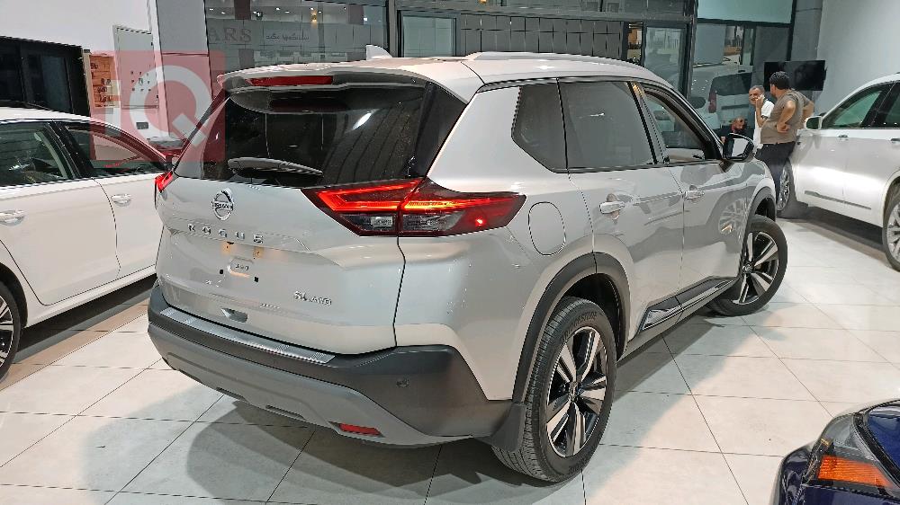 Nissan Rogue